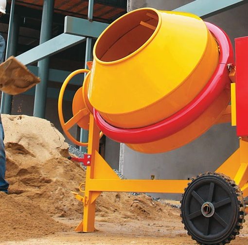 betoniera grande da cantiere