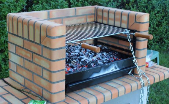 barbecue in muratura