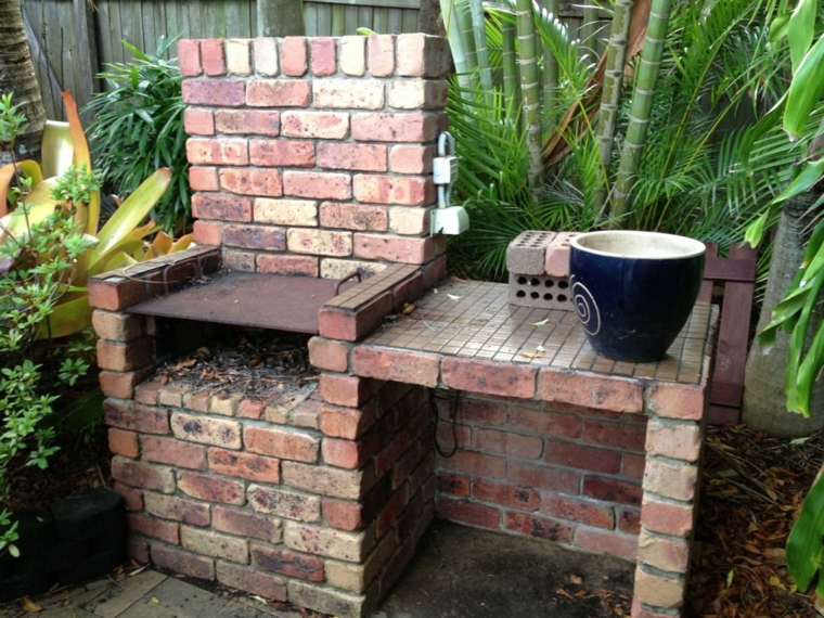 barbecue in mattoni