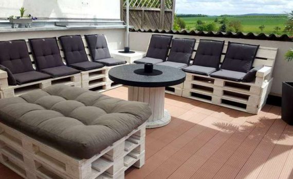 salotto giardino pallet