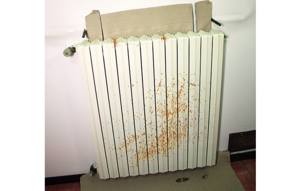 Togliere la vernice dai radiatori in ghisa: passaggi decisivi - K
